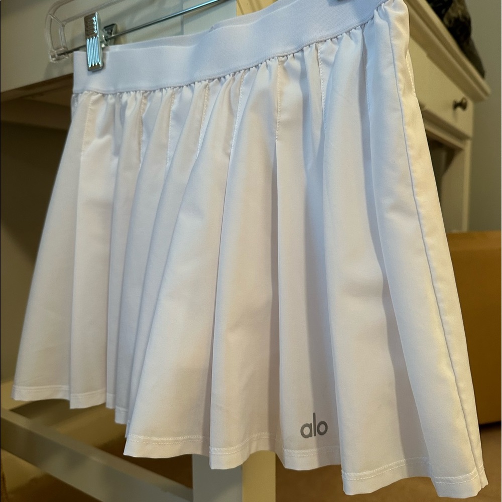 Alo Skirt